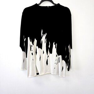 Chicos Black & White Abstract Asymmetrical Pullover Sweater Size L New 3984